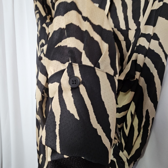Zebra Print Maxi Dress - Picture 7 of 11